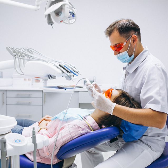 woman-patient-dentist